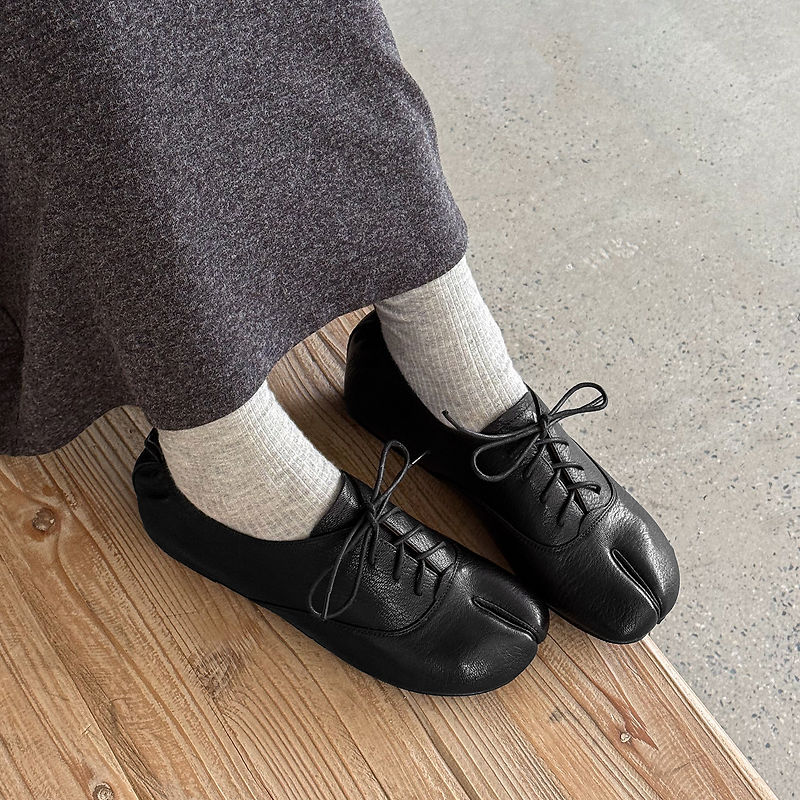 Sepatu Wanita Tabi Kulit Domba - Leather Work Flats Women ulasan dan harga