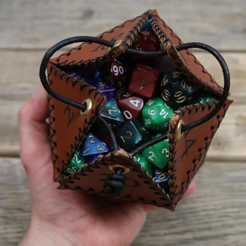 Tas dadu D20 kulit baru kotak  - Leatherwork Ideas ulasan dan harga